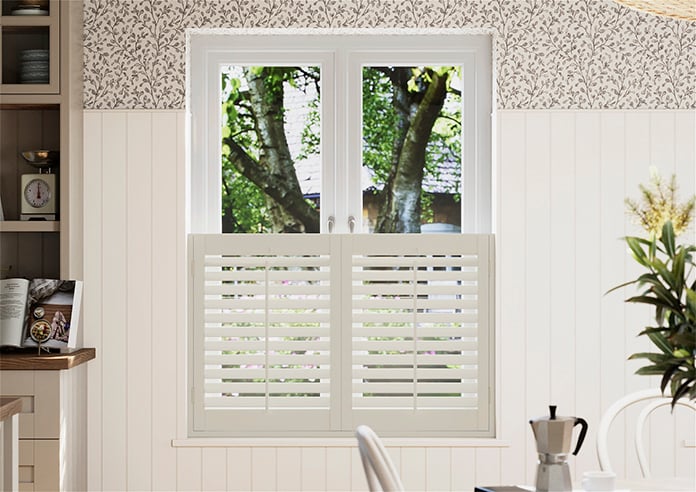 Bromley, Caramel Clay - Cafe Style Plantation Shutter - Image 3